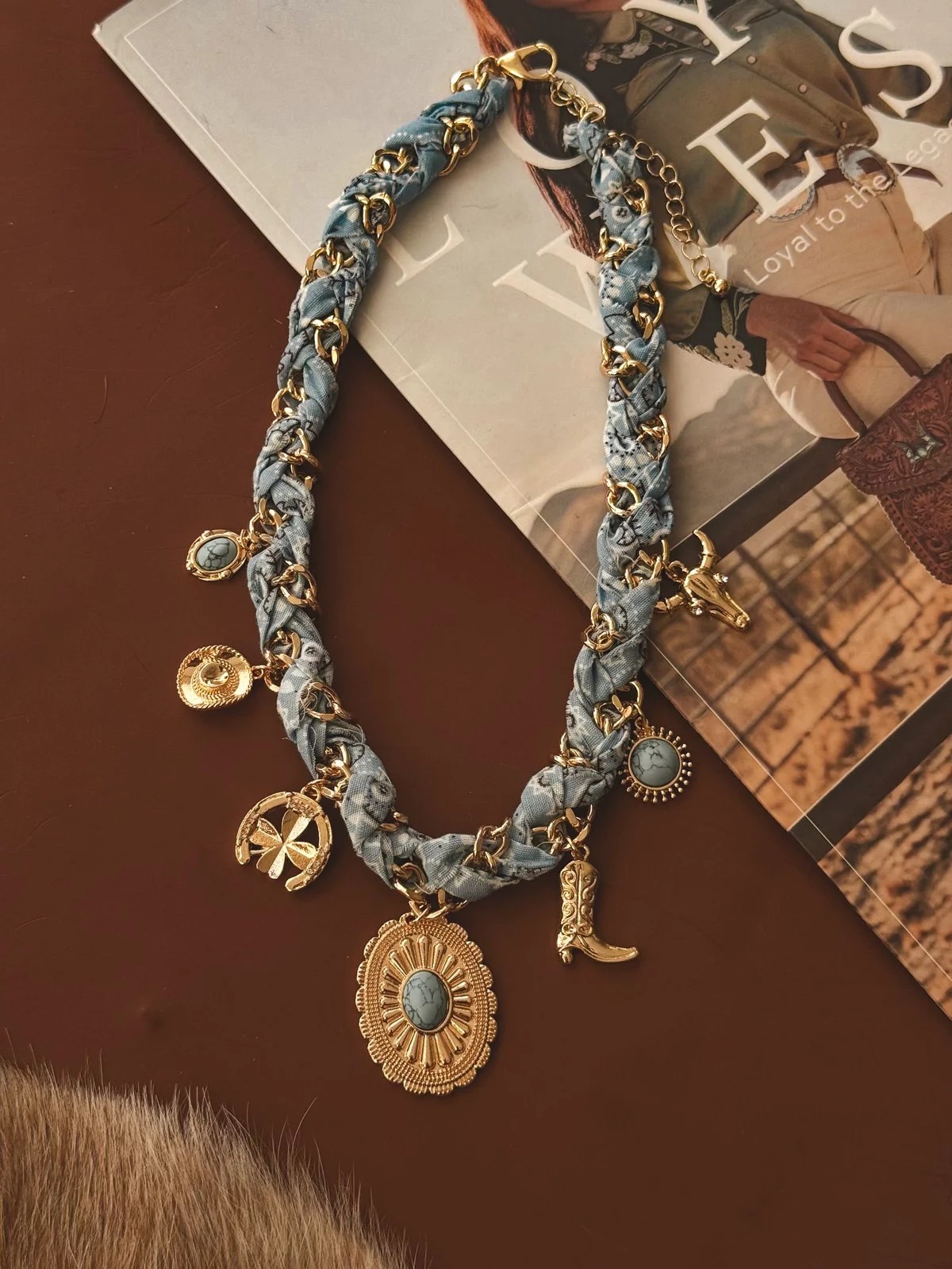 Przykładowa biżuteria w stylu western 3